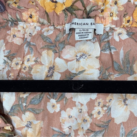 American Eagle Floral Button-Up Women's Top Large - Picture 3 of 3